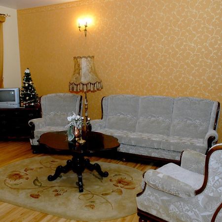Hotel Centras Šakiai Exteriér fotografie